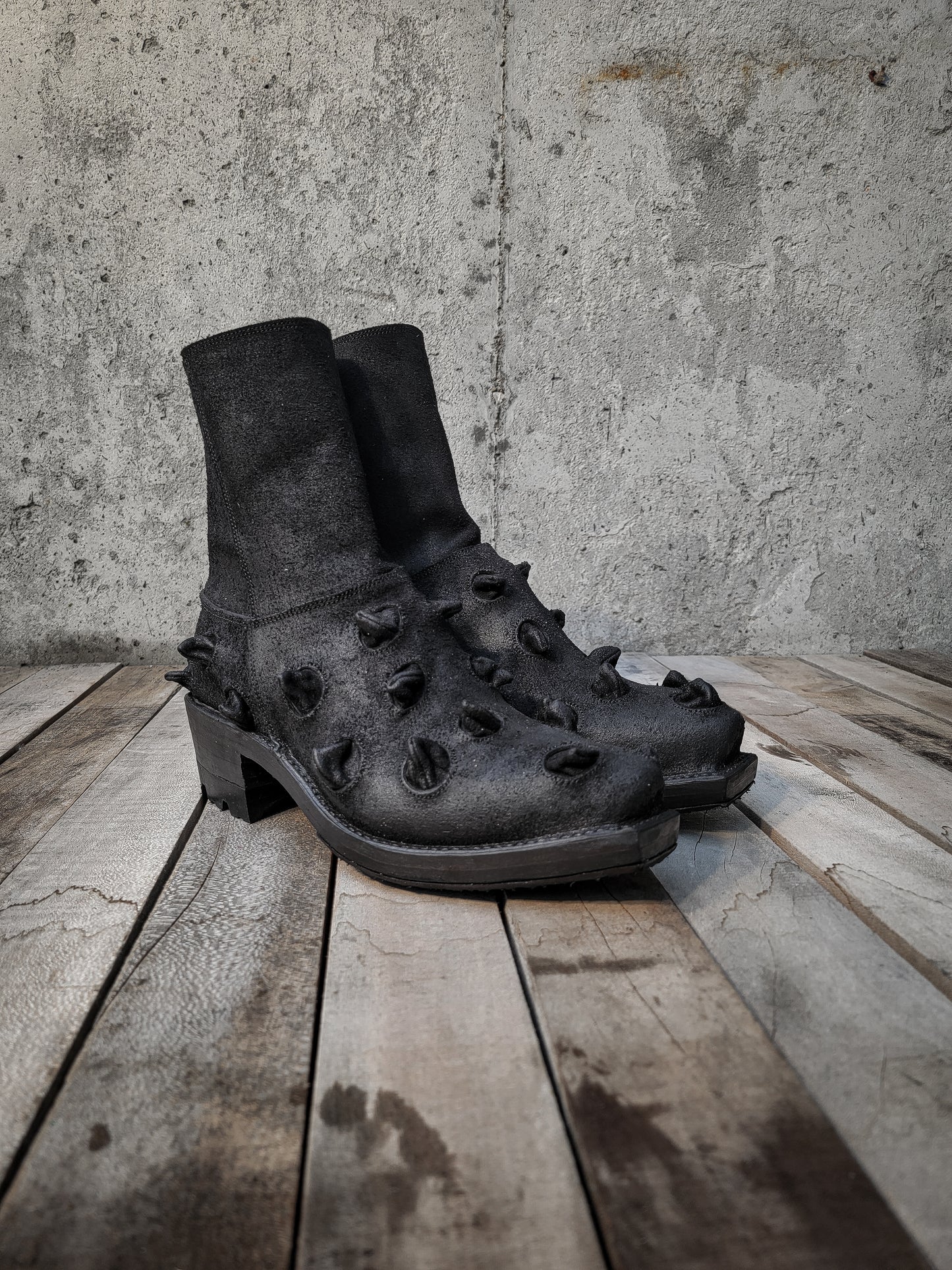 001 Spiked Roughout: Black (Oil Finish)