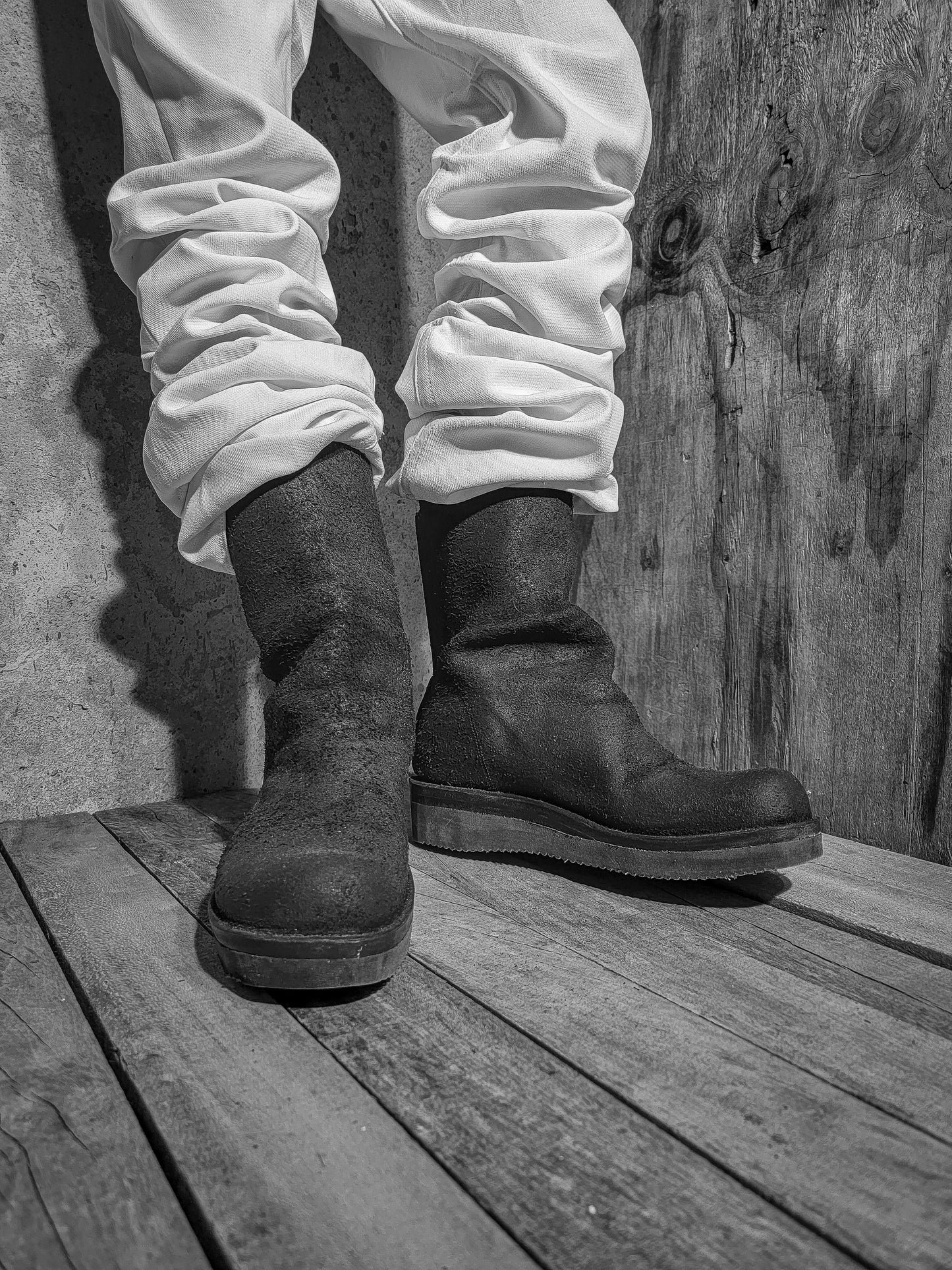 R005: Customer Designed Style (Continuous Wholecut)