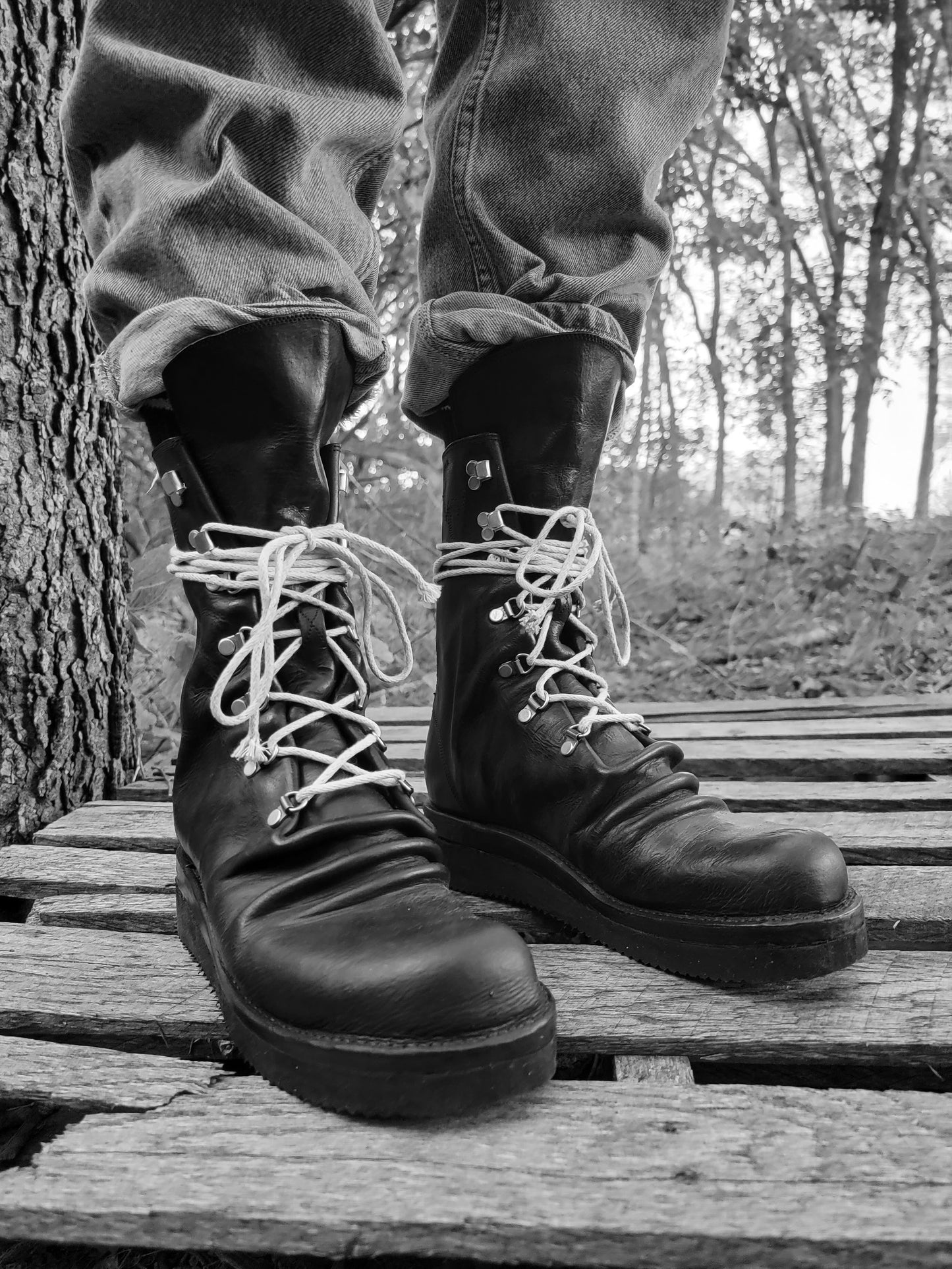 R008 Wholecut: Customer Designed Style