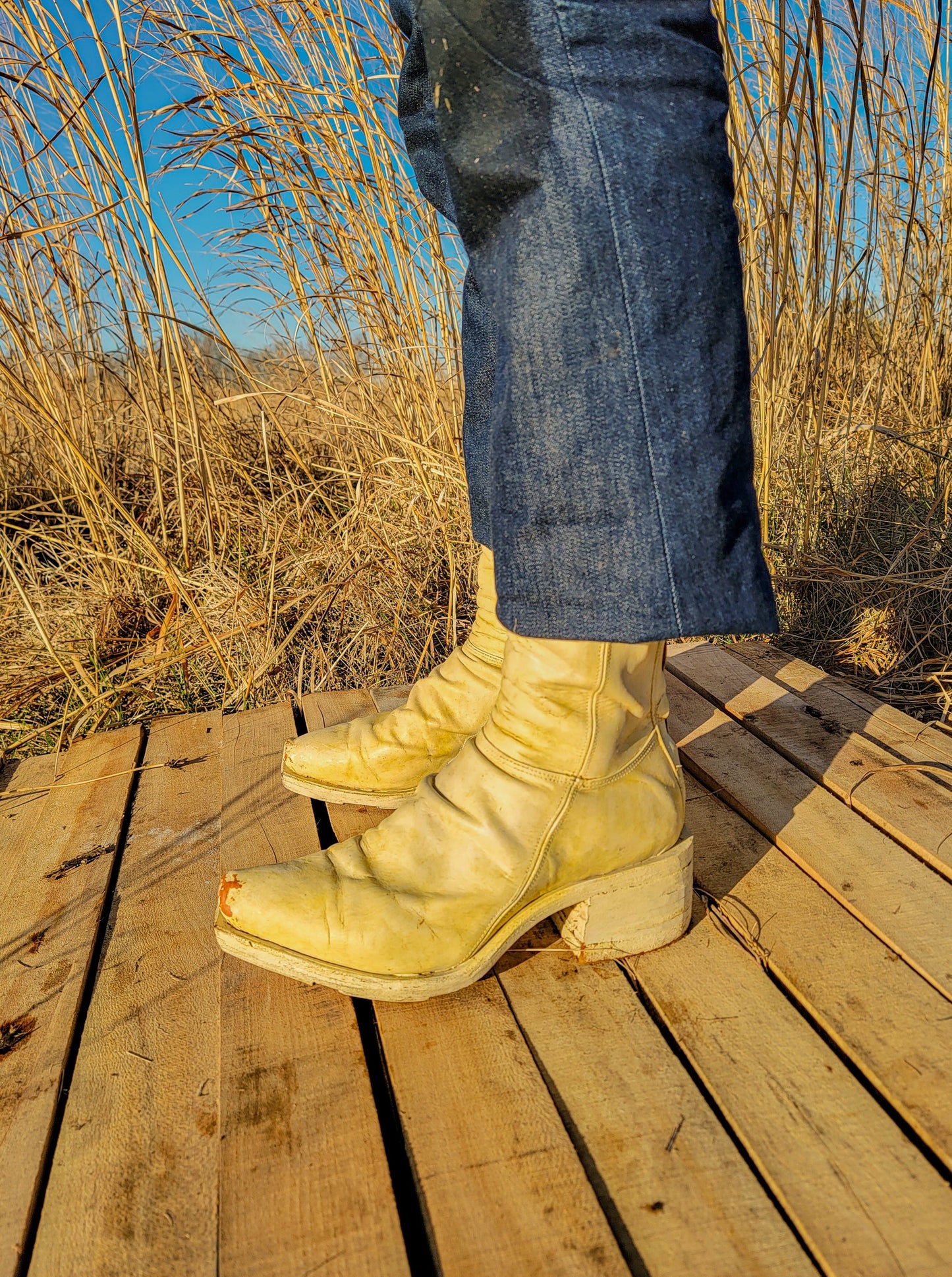 001: Aged Straw (Acrylic on top of Oil Finish)