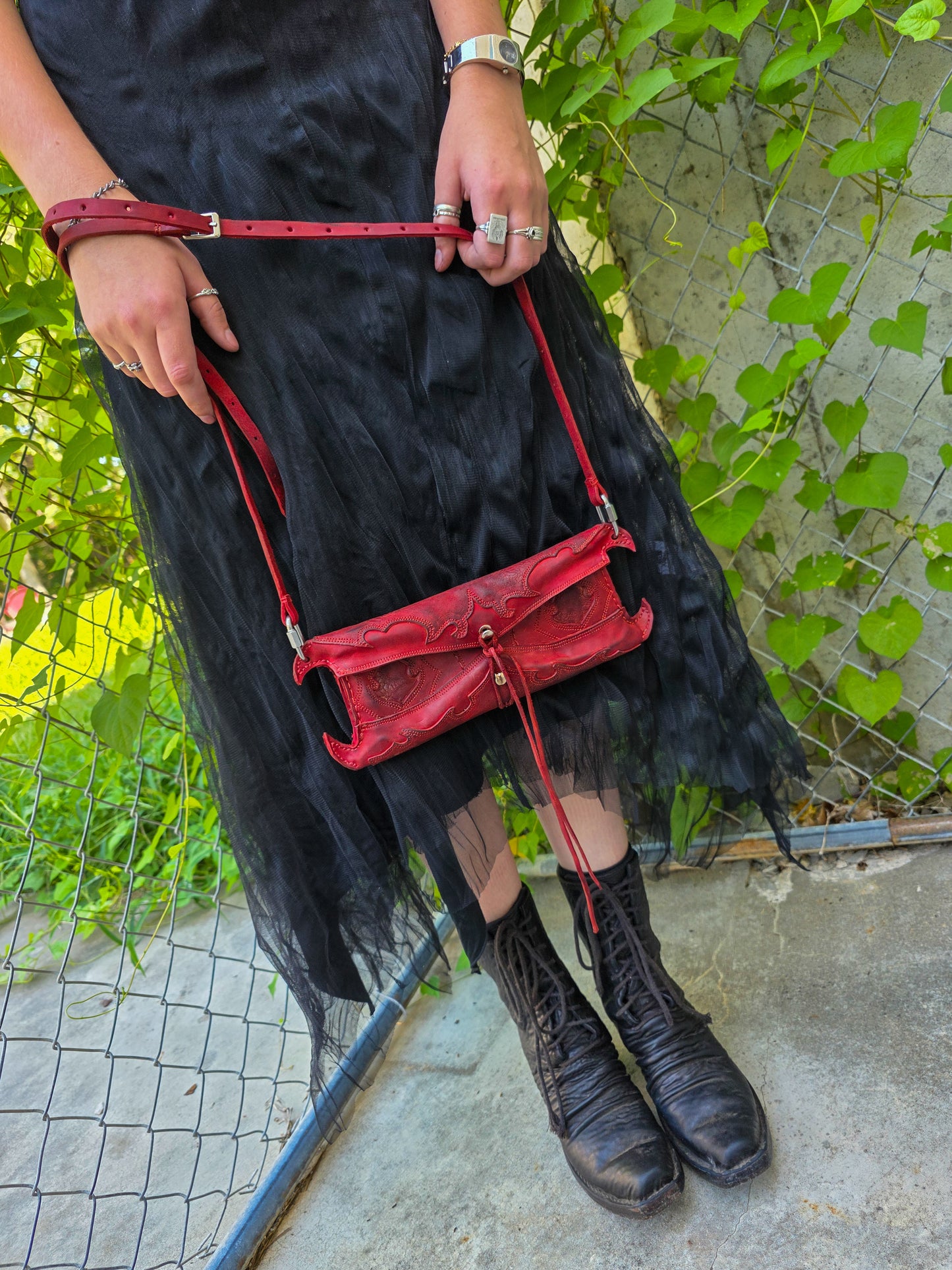 00WSC in HorseRump: Red Textured (Exact Bag)