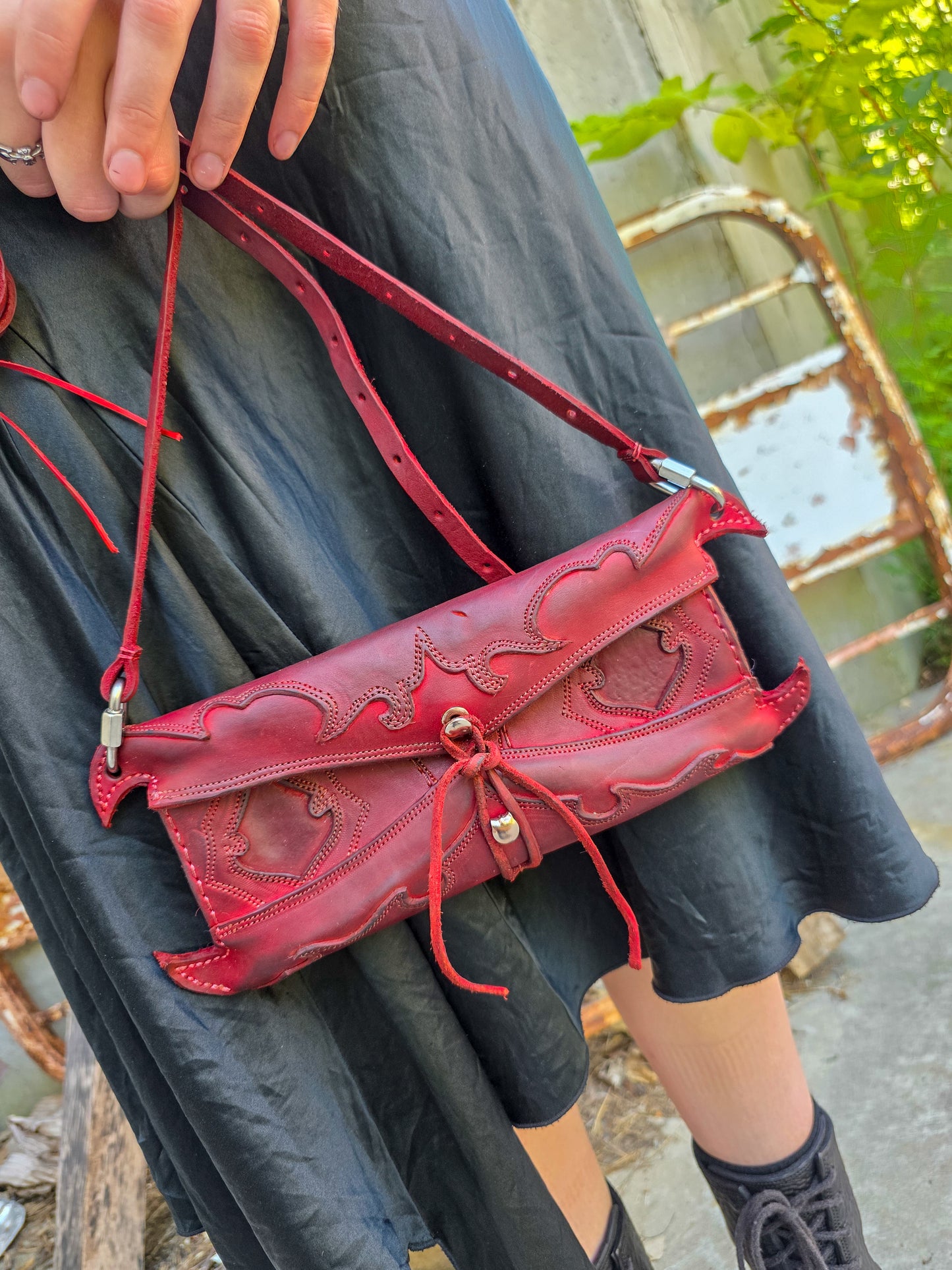 00WSC in HorseRump: Red Smooth (Exact Bag)