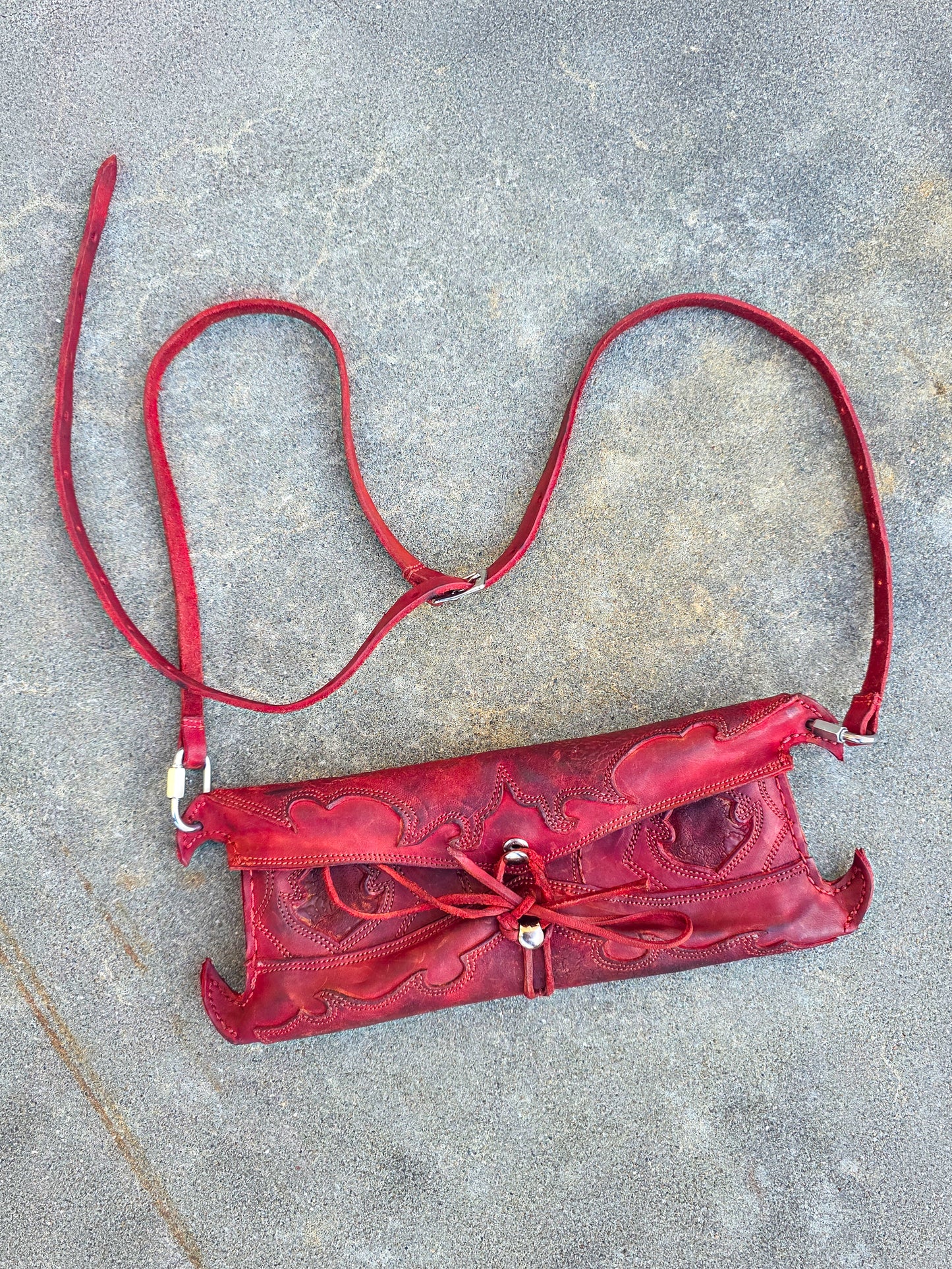 00WSC in HorseRump: Red Textured (Exact Bag)