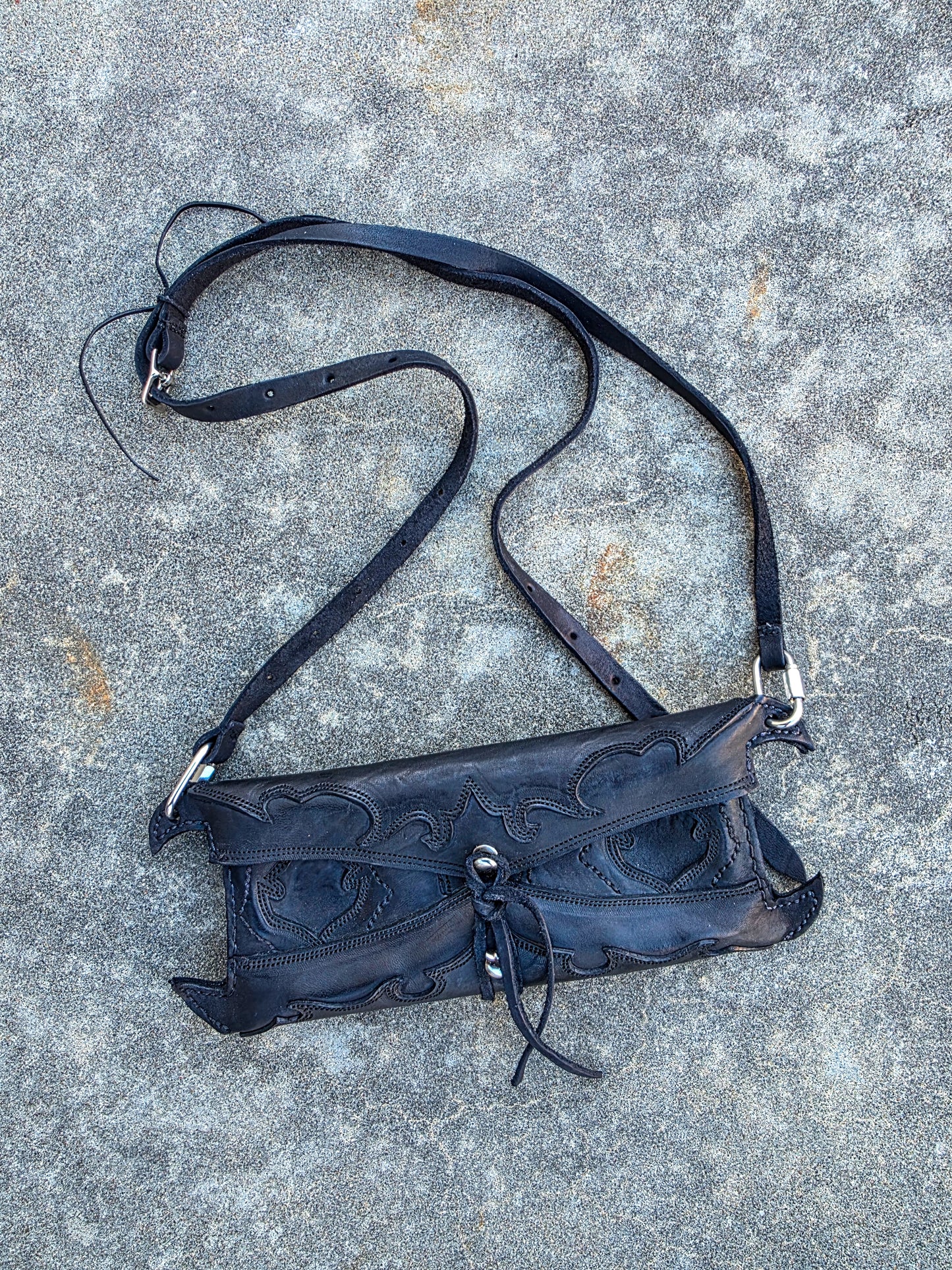 00WSC in HorseRump: Black Smooth (Exact Bag)